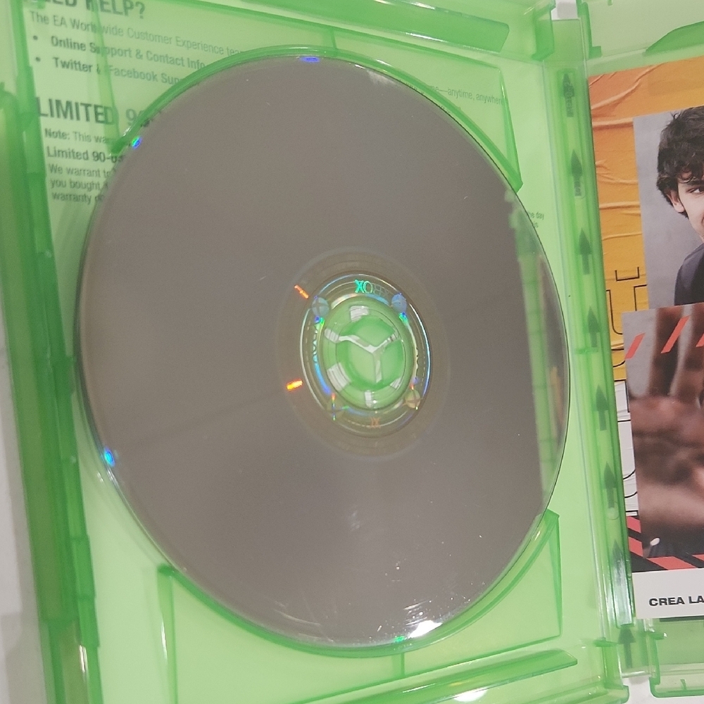 FIFA 20 FIFA 21 Bundle Game-PRE OWENED - Picture 6 of 9